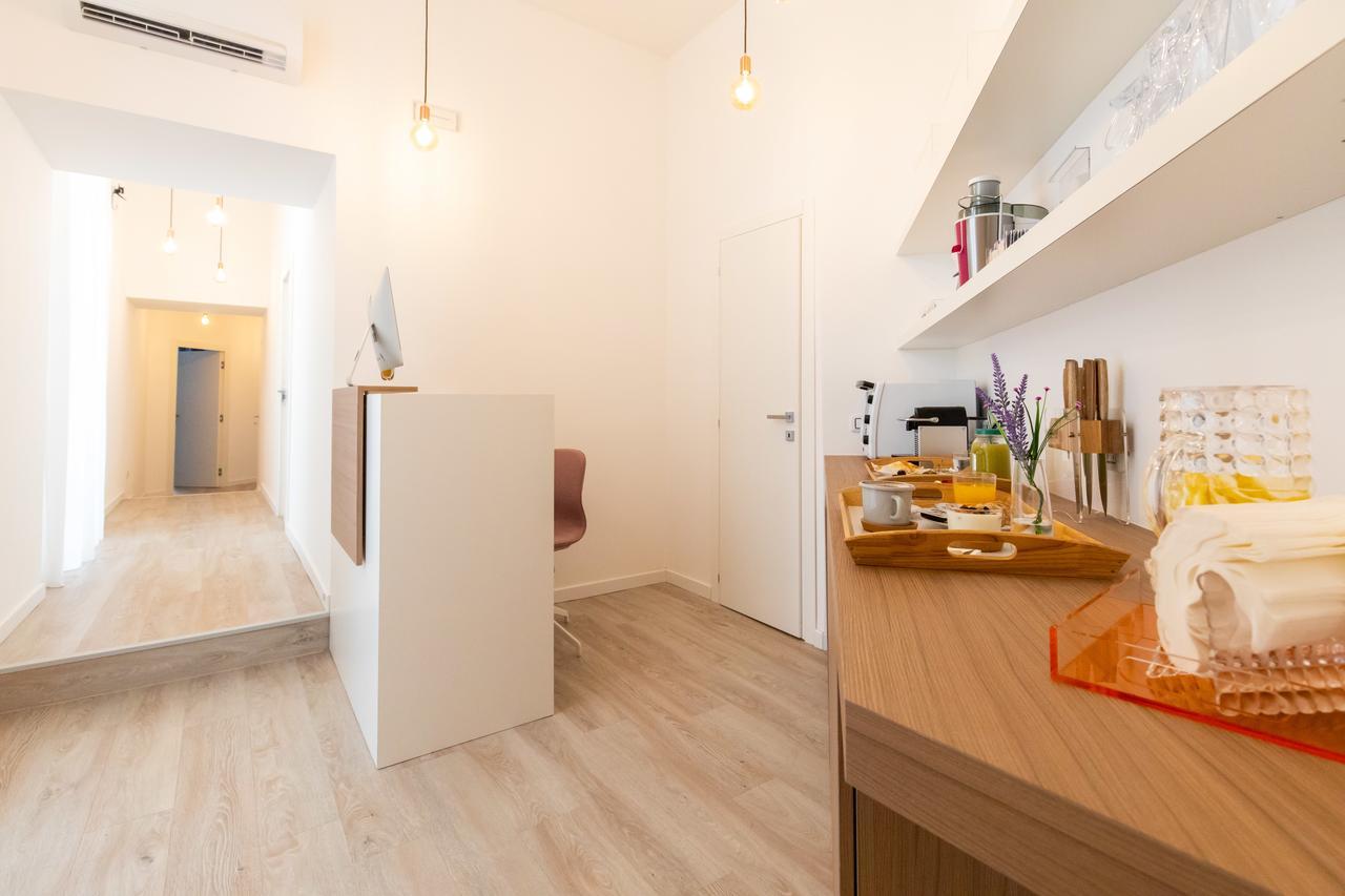 Palazzo Della Porta Bed & Breakfast Napoli Exterior foto